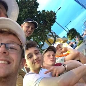 Meet your Posher, Evan